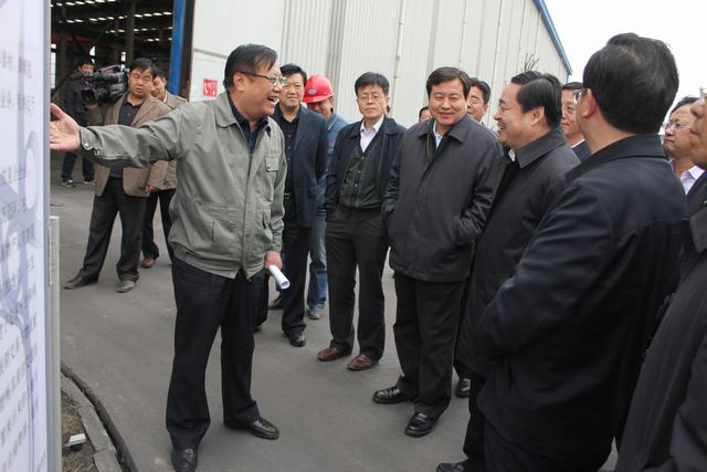 省委副書記、省長郝鵬視察青海物產北川工業物流園