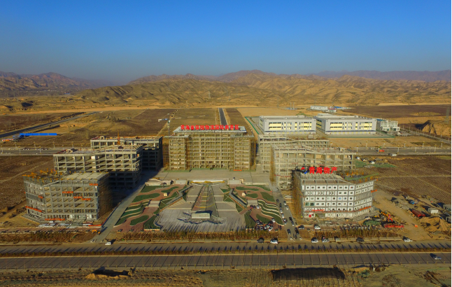 探訪曹家堡保稅物流中心：青海人在家門(mén)口&ldquo;買(mǎi)世界&rdquo;